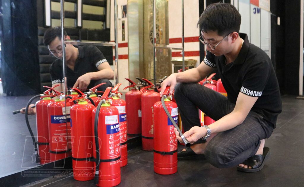 Chọn đúng loại bình phù hợp với loại đám cháy Chọn đúng loại bình phù hợp với loại đám cháy