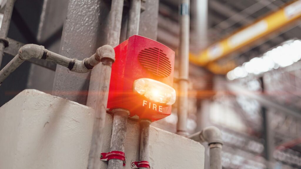 Việc tích hợp công nghệ vào thiết bị PCCC mang lại hiệu quả cao trong xử lý sự cố hỏa hoạn.